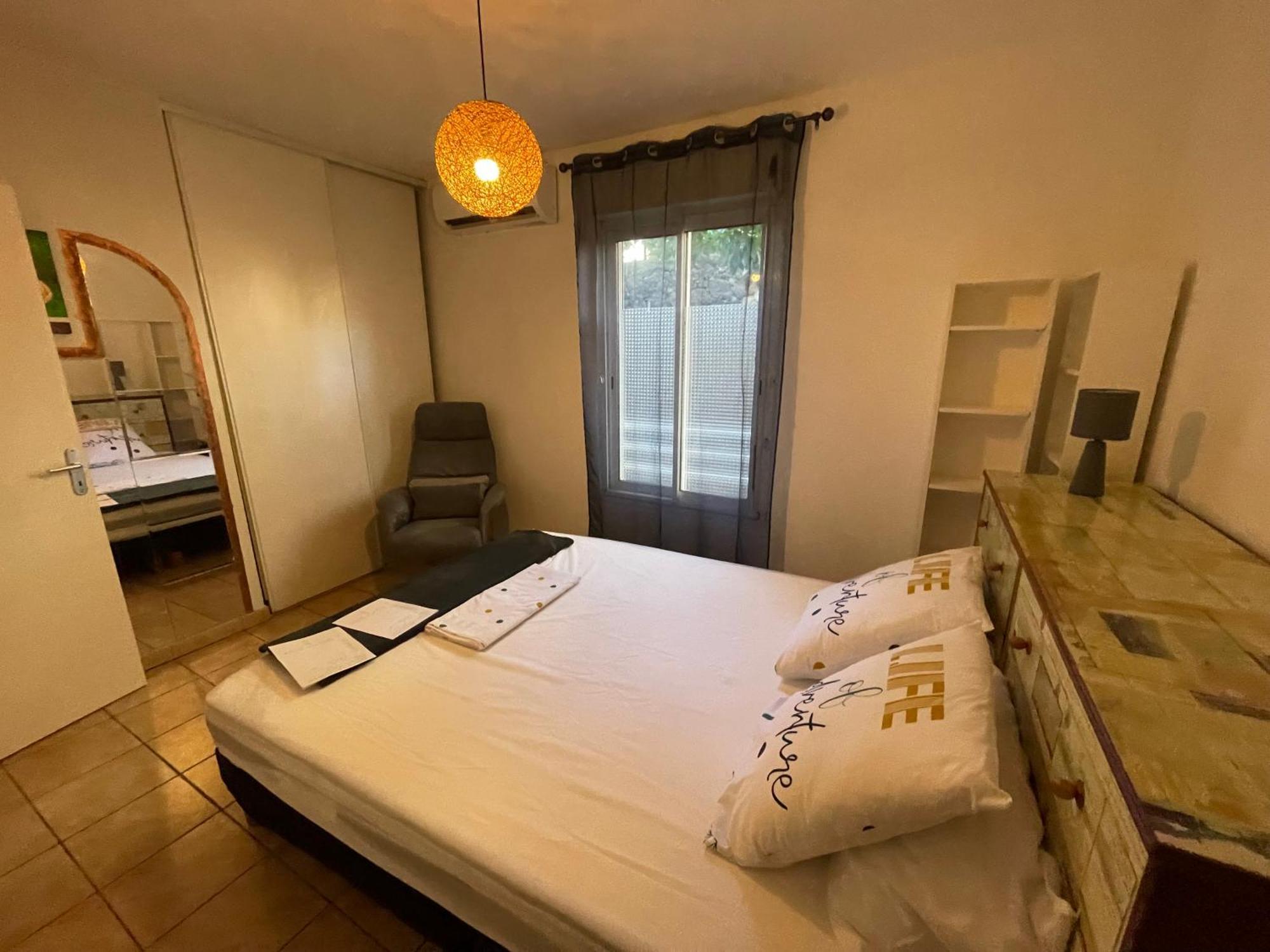 Appartement Entier Saint Pierre Centre Dans Residence De Prestige Exteriér fotografie